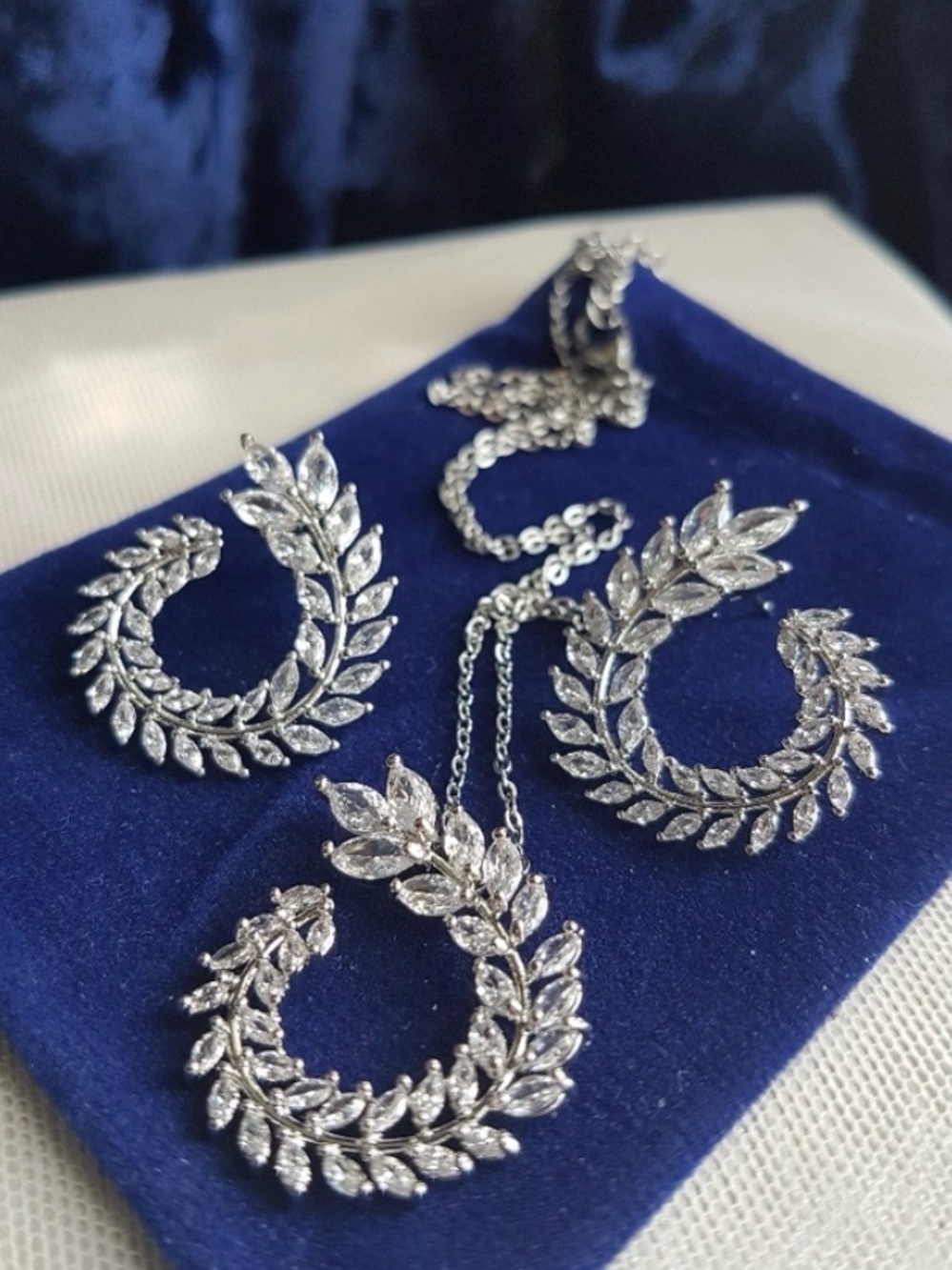 Swarovski Elements 925 Sterling Silver Marquis Wreath Necklace Earrings SET NEW